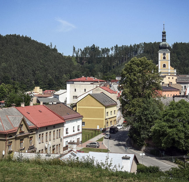 Úpice, pohled na náměstí